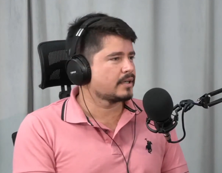 Arquivo:Valder Zacarkim no JP.png
